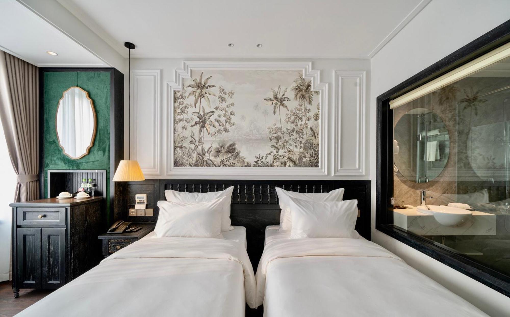 Paradise Suites Truc Bach Lake Hanoi Esterno foto