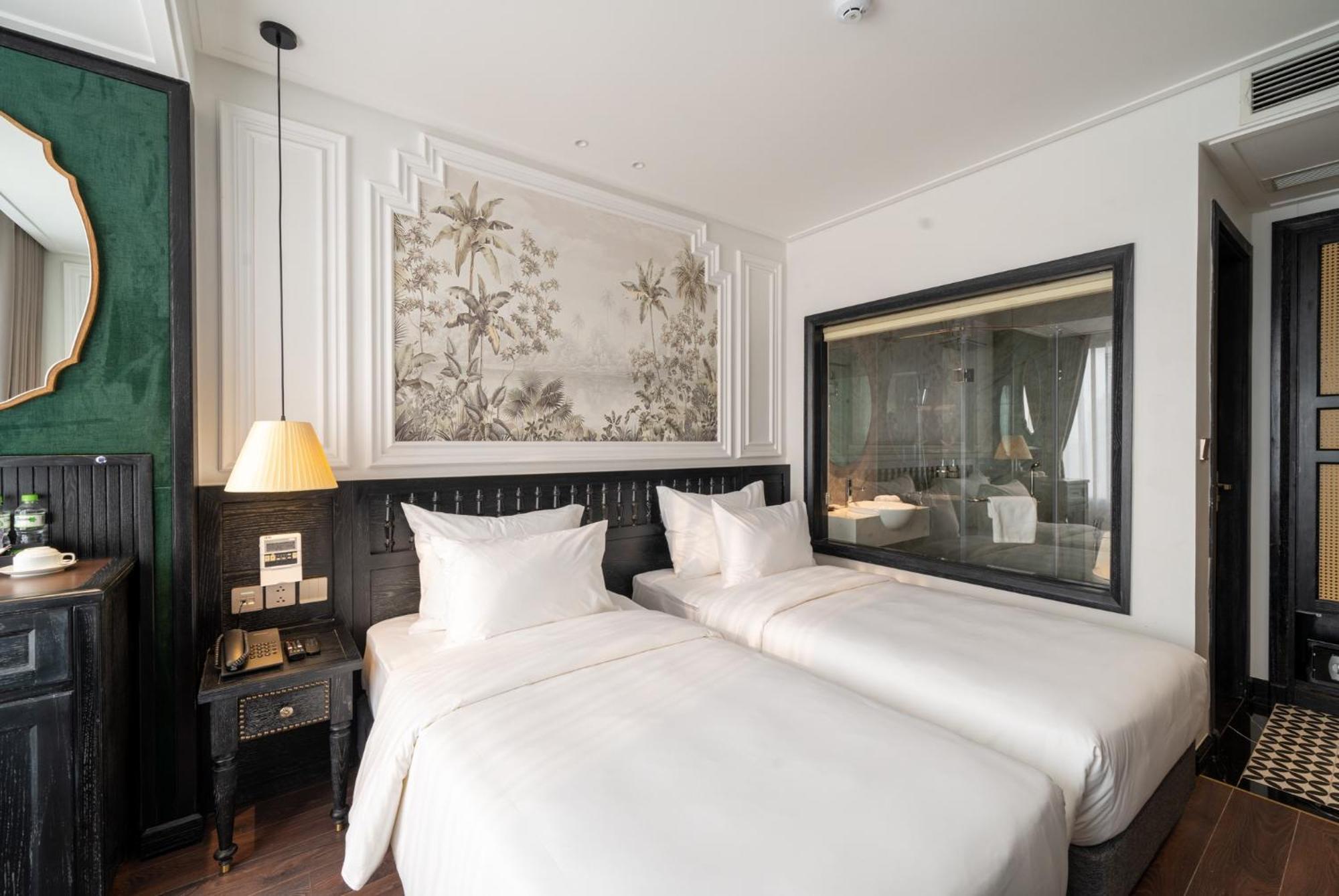 Paradise Suites Truc Bach Lake Hanoi Esterno foto