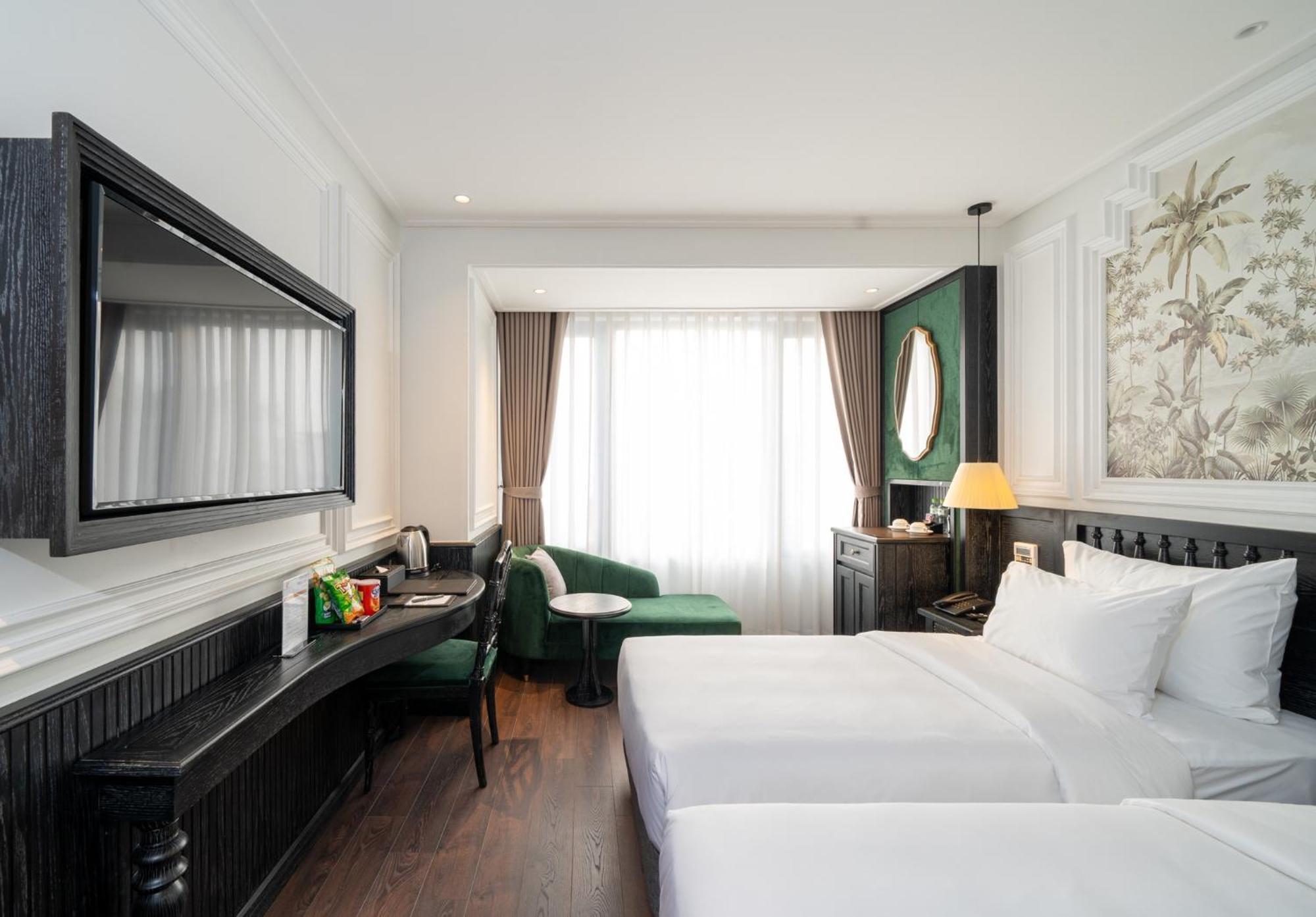 Paradise Suites Truc Bach Lake Hanoi Esterno foto